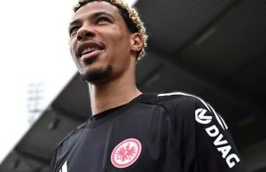 Hugo Ekitike celebrating after scoring a goal for Eintracht Frankfurt in the Bundesliga.