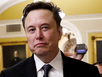Elon Musk changes his name to Kekius Maximus on X