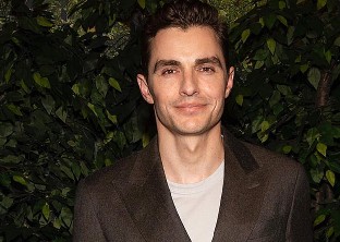 Dave Franco is fully aware people want him to play Luigi Mangione
