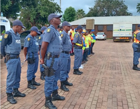 South Africa police launch manhunt for illegal mining 'kingpin'