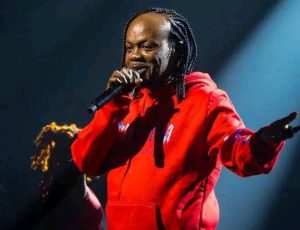 Ghanaians Pay Tribute to Legendary Musician Daddy Lumba with Candlelight Vigil