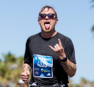 Cape Town Marathon: How Francois van Coke Overcame Gale-Force Winds and Ran Anyway